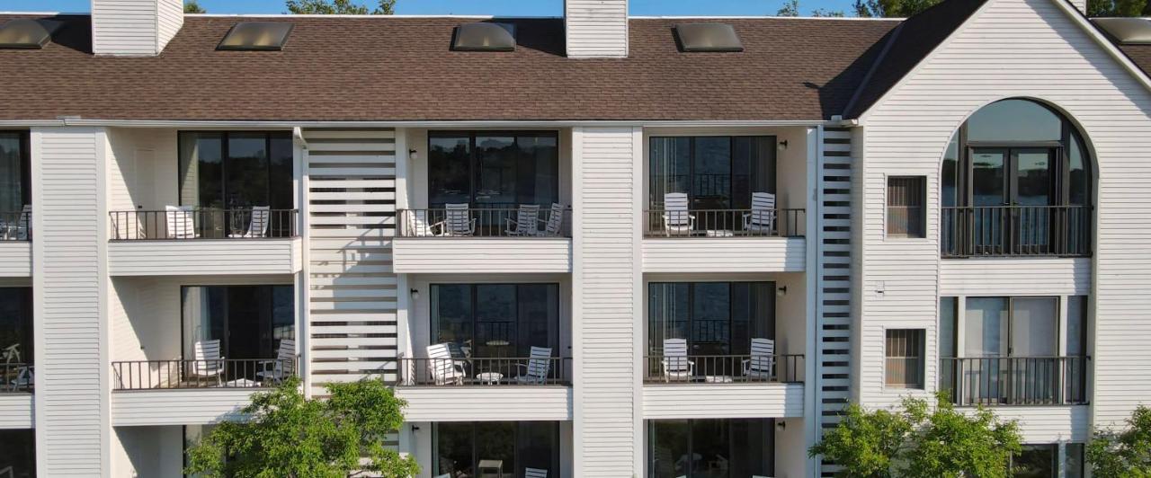359 Edgewater Inn Charlevoix Εξωτερικό φωτογραφία