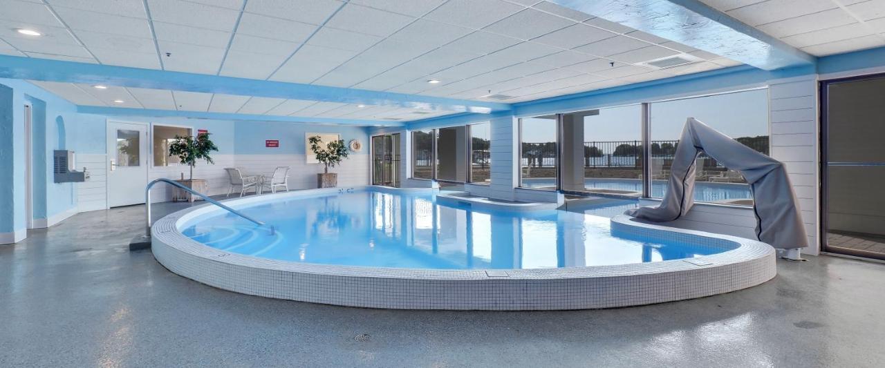 359 Edgewater Inn Charlevoix Εξωτερικό φωτογραφία
