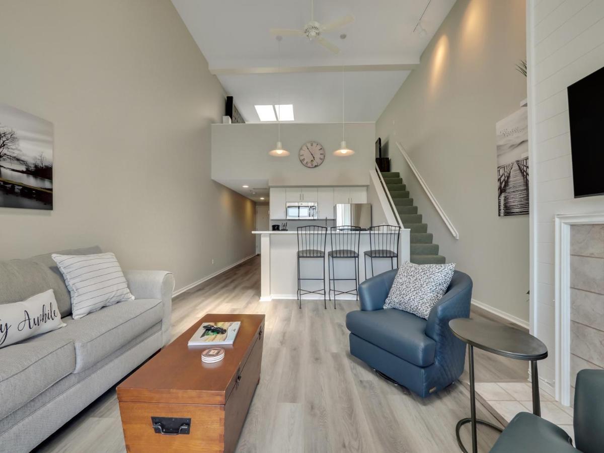 359 Edgewater Inn Charlevoix Εξωτερικό φωτογραφία